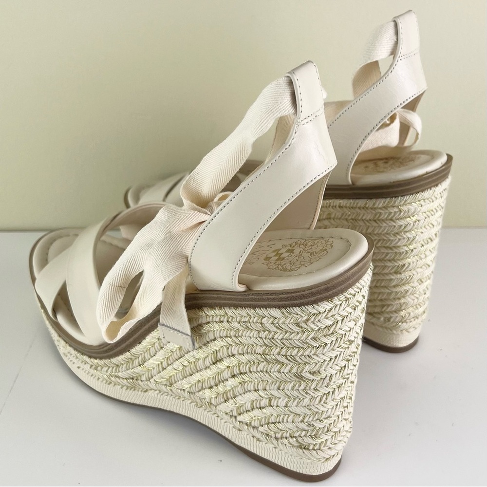 NEW VINCE CAMUTO BEIGE PLATFORM WEDGE SANDALS - Picture 6 of 12